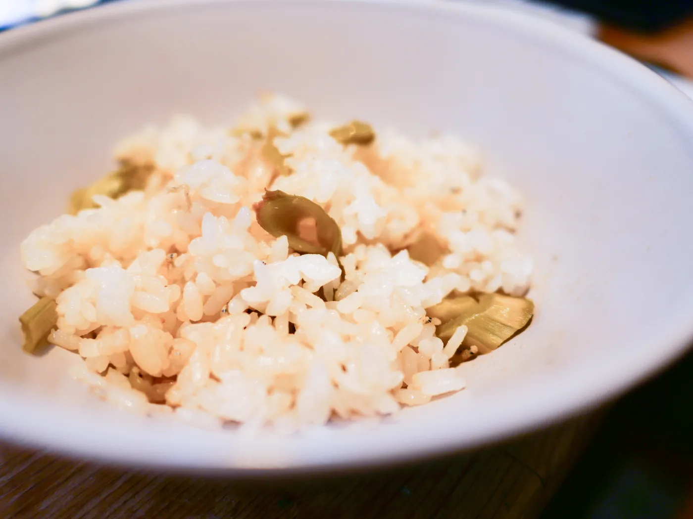 イタドリとちりめんじゃこを炒めて作った混ぜご飯